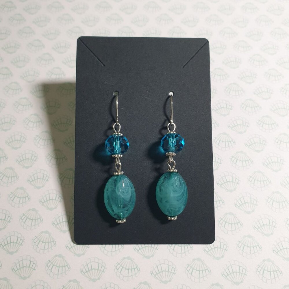 Vintage Turquoise Blue Faceted Glass Bead Dangle Earrings Silver Hooks Women